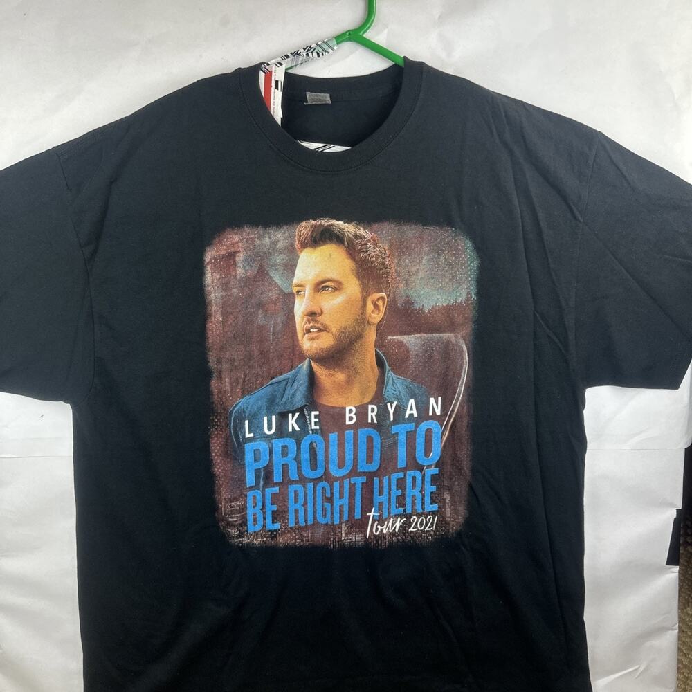 Luke Bryan 2021 Proud to Be Right Here Tour Concert TShirt Size 2XL - Picture 1 of 6